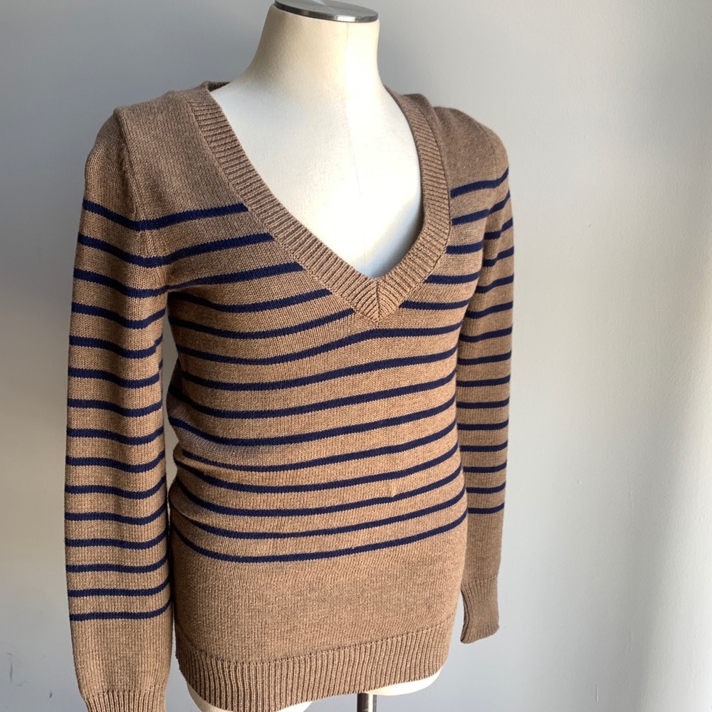 Gap sweater 🌟 3/$20
